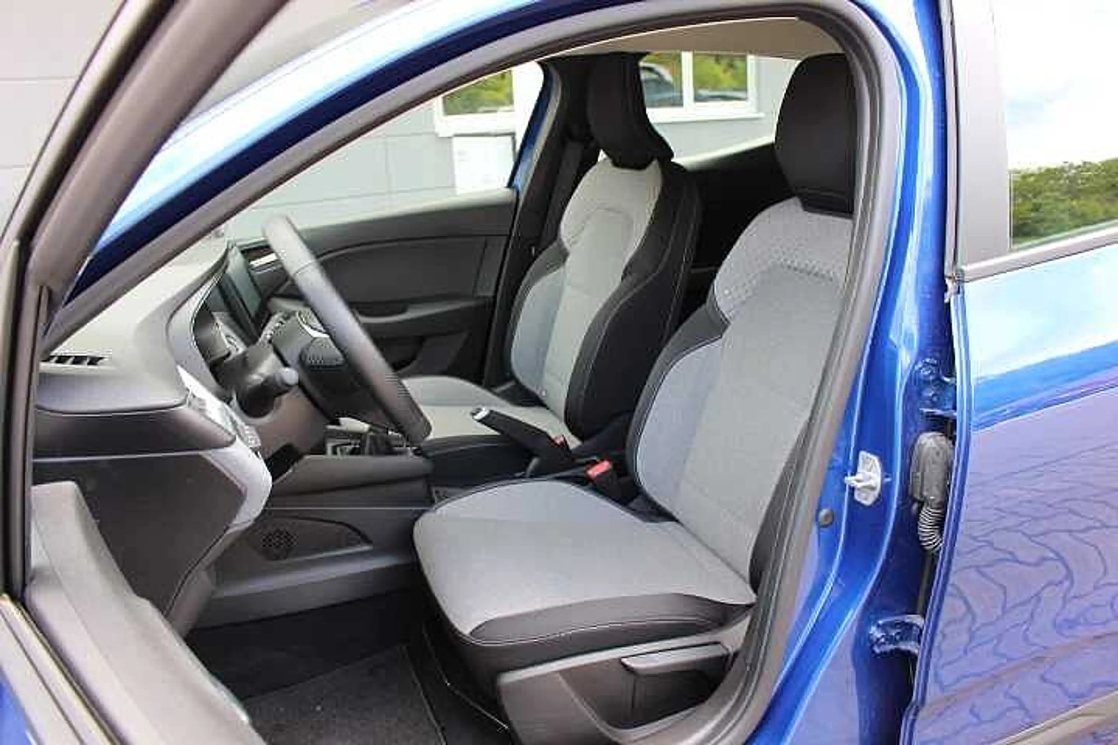Renault Clio 1.0 TCE 90 Evolution — photo 4