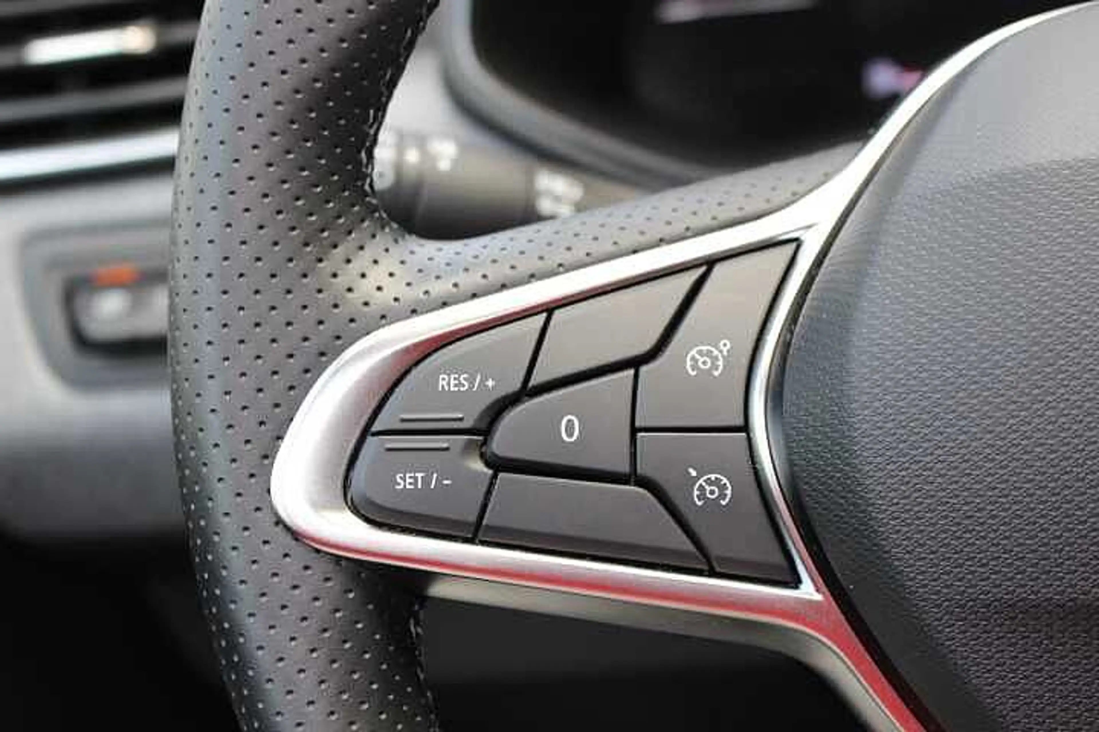 Renault Clio 1.0 TCE 90 Evolution — photo 15