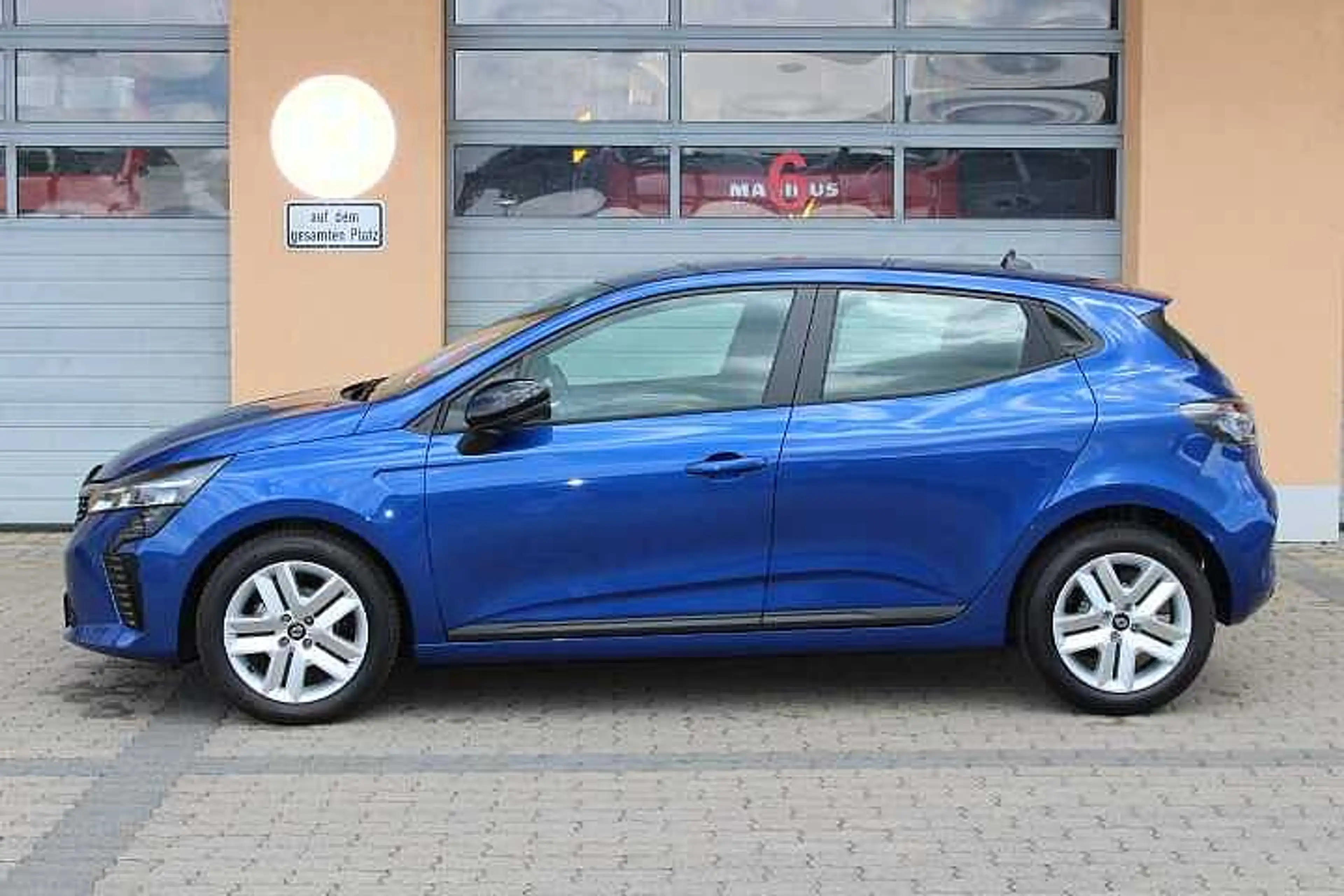 Renault Clio 1.0 TCE 90 Evolution — photo 22