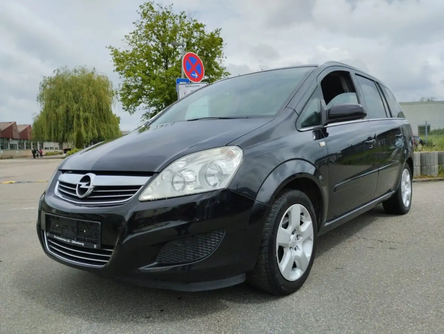Opel Zafira B Edition Schwarz - 1