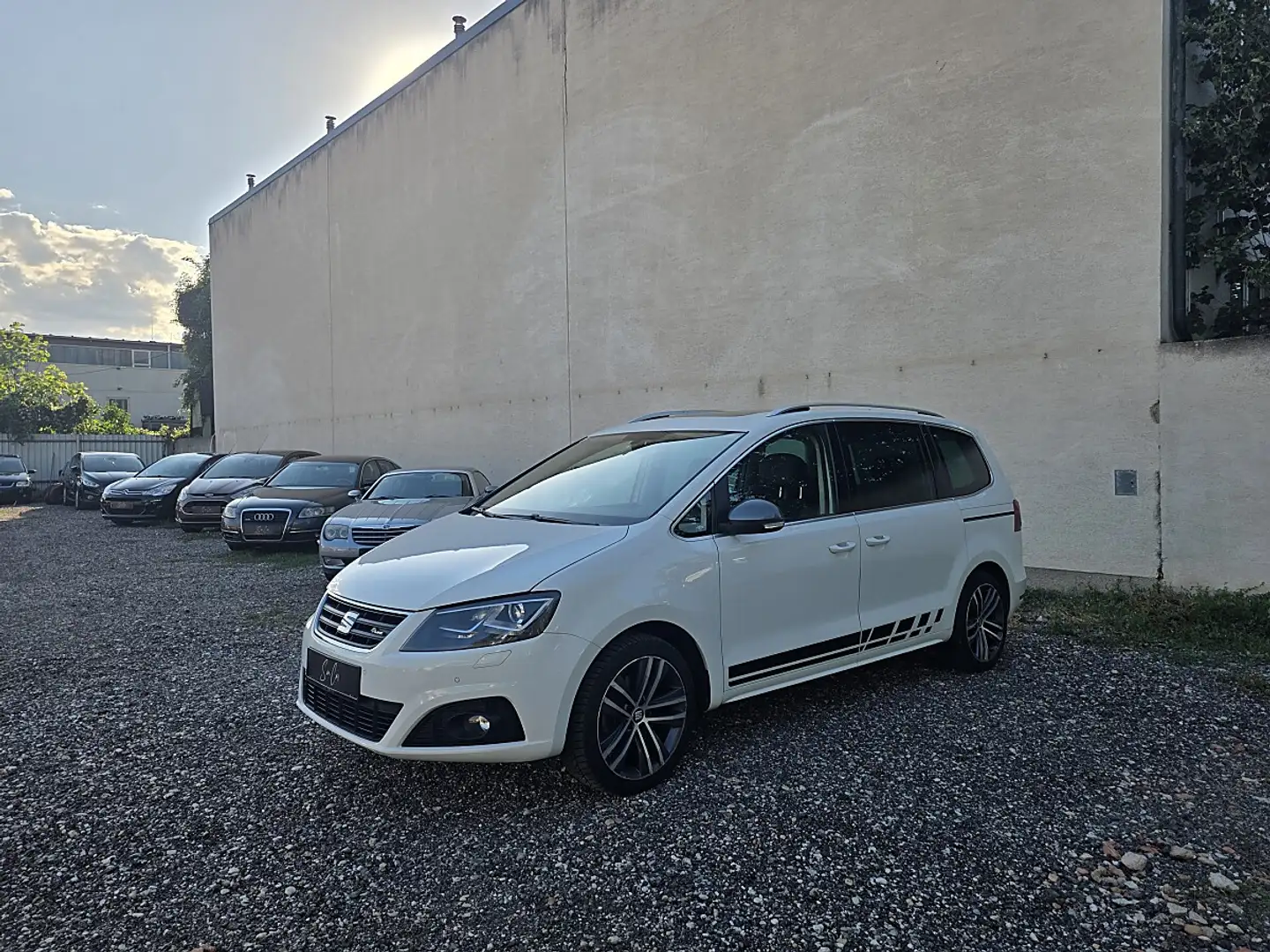 SEAT Alhambra FR 2,0 TDI CR DSG Weiß - 1