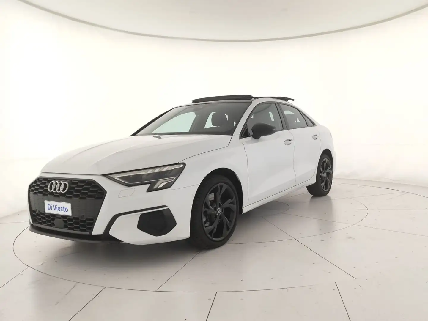 Audi A3 sedan 30 2.0 tdi business advanced s tronic - 1