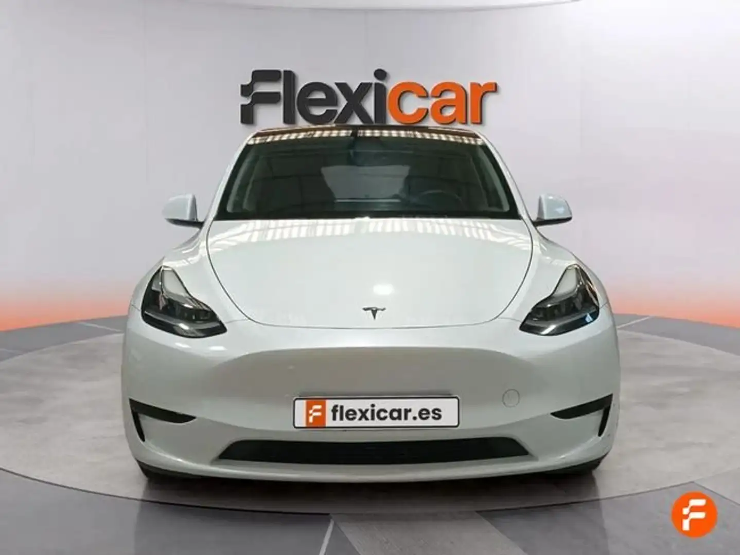Tesla Model Y Tracción Trasera RWD Blanco - 2