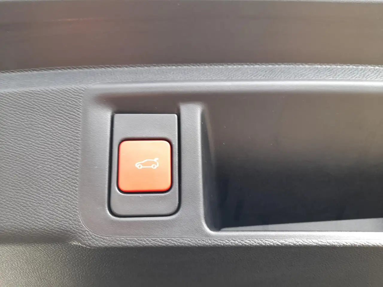 Opel Astra ST Ultimate NAVI~HuD~ACC~AHK~FHZ~SHZ~LHZ 13