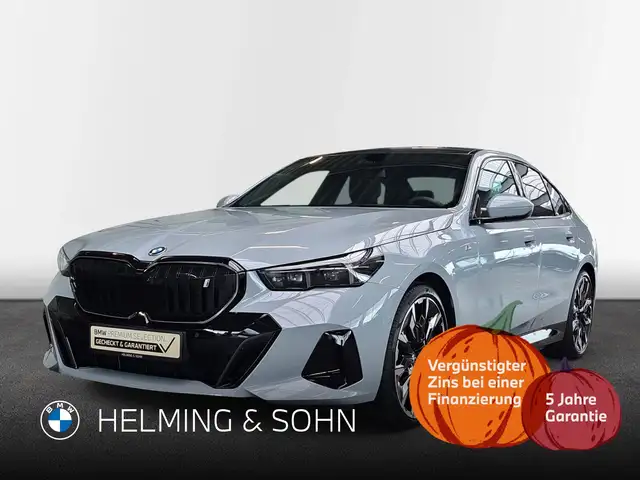 BMW i5 xDrive40 Limousine M-Sport LED AHK Head-Up Pano Le
