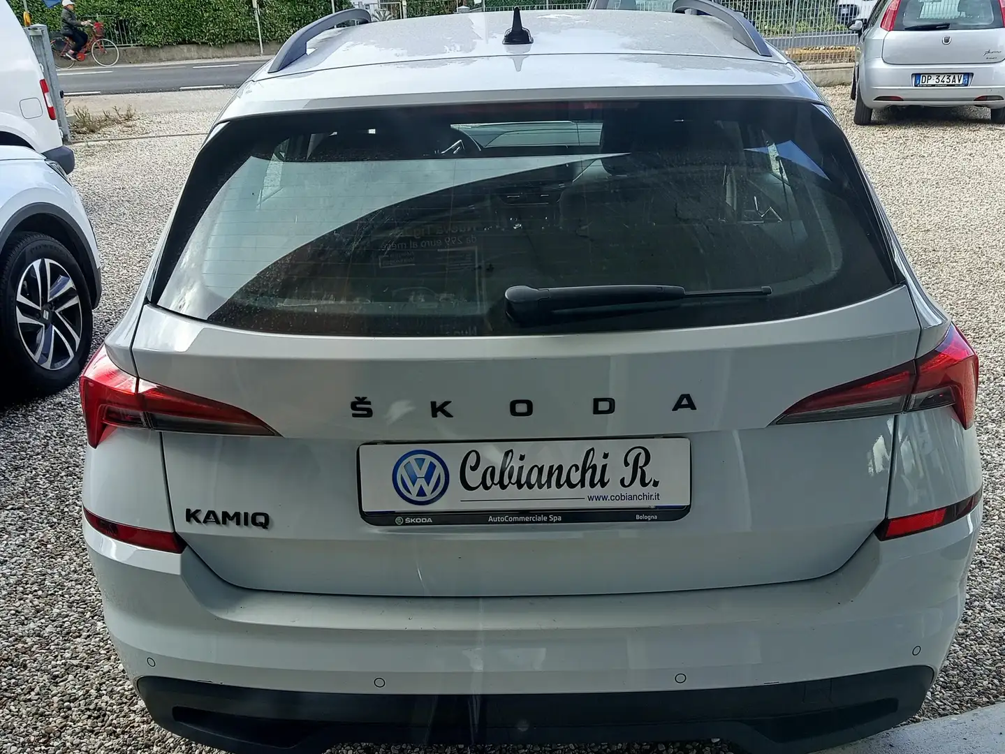 Skoda Kamiq Kamiq 2019 1.0 tsi Black Dots 110cv Bianco - 2