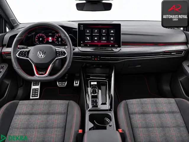 Volkswagen Golf view 2