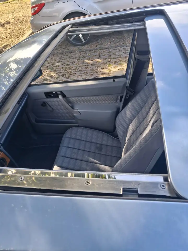 Mercedes-Benz 190, foto 6