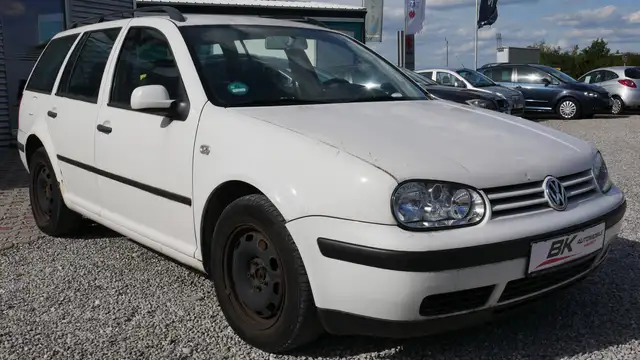 Volkswagen Golf Variant