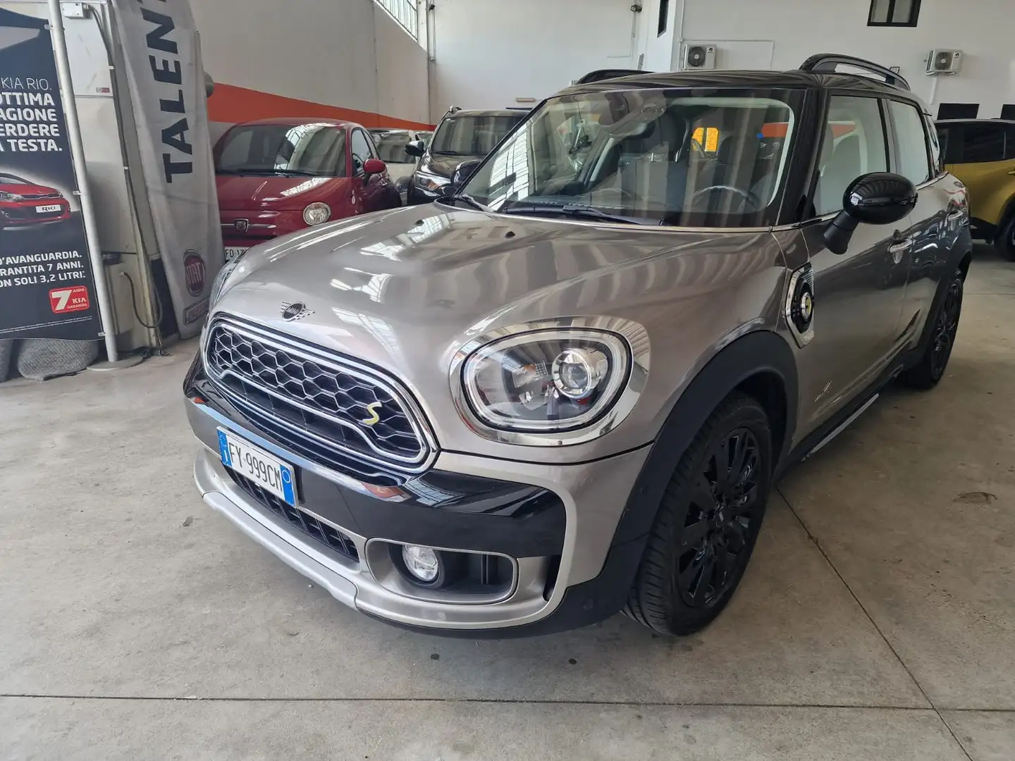 MINI Cooper SE Countryman Mini Countryman F60 2017 1.5 Hype all4 auto Grigio - 2