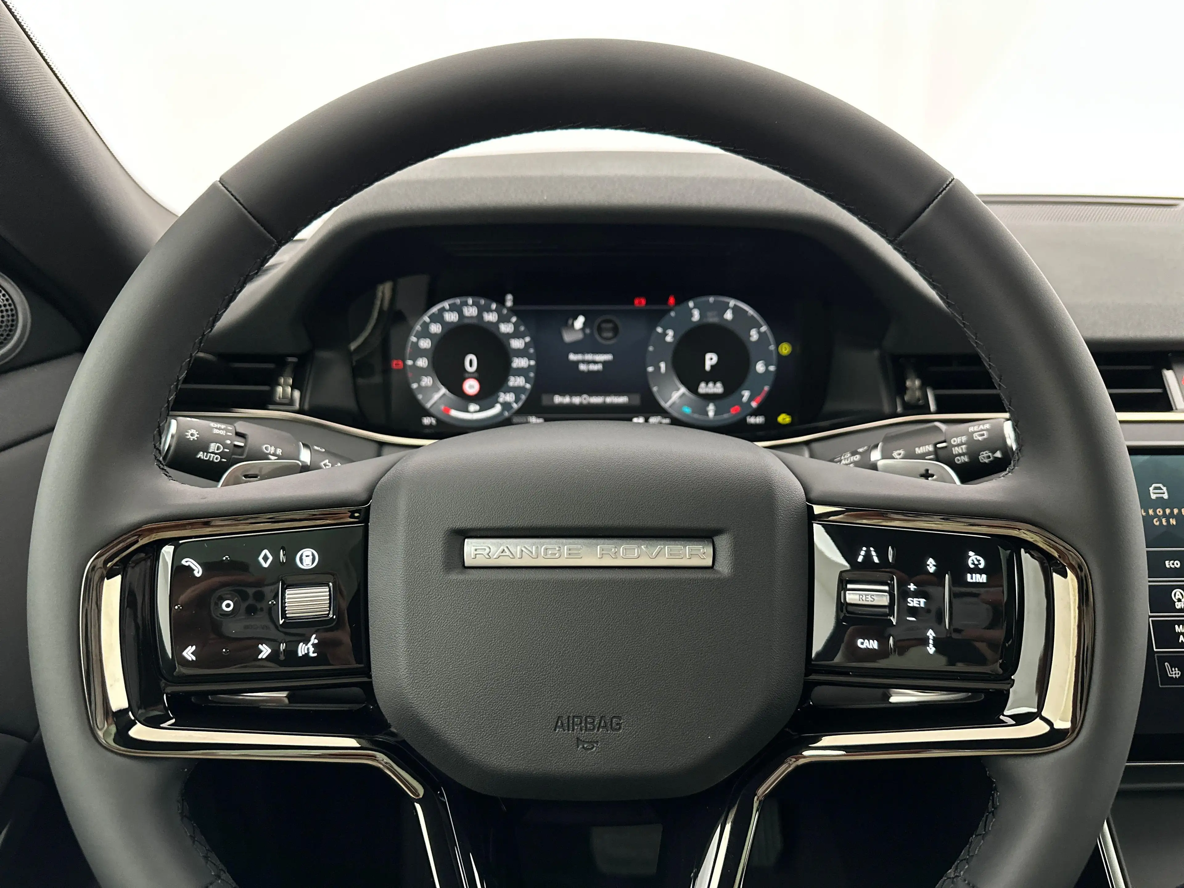 Land Rover Range Rover Evoque P160 S FWD Auto. 26.5MY — photo 10