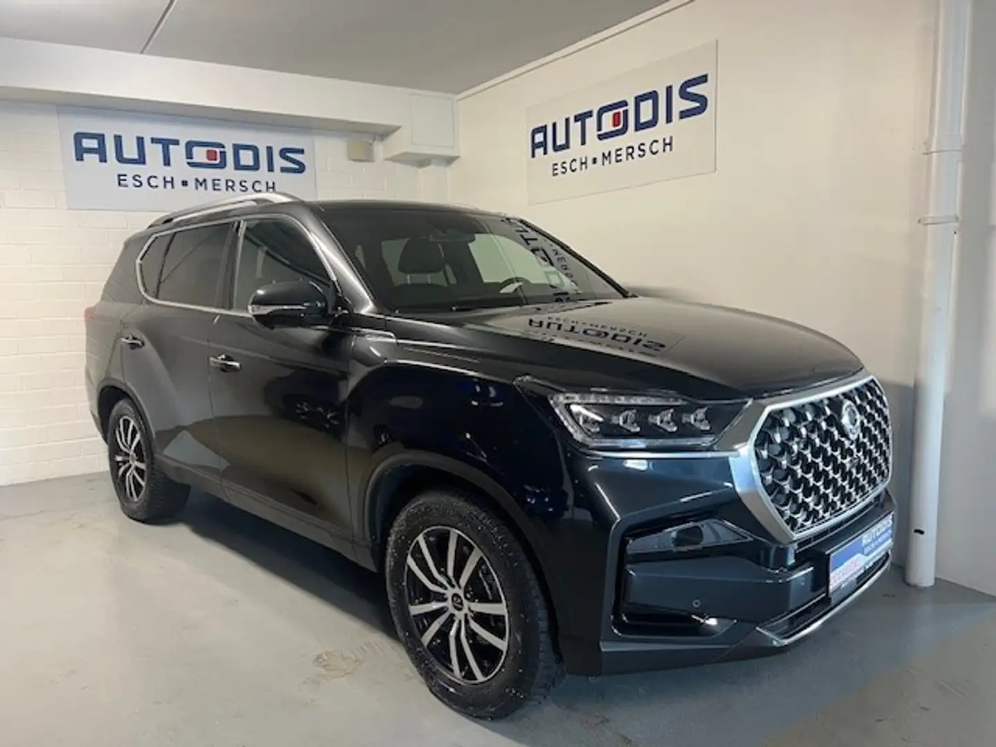 KGM Rexton 2.2 CRDI SAPPHIRE ELEGANCE AT8 4WD Gris - 1