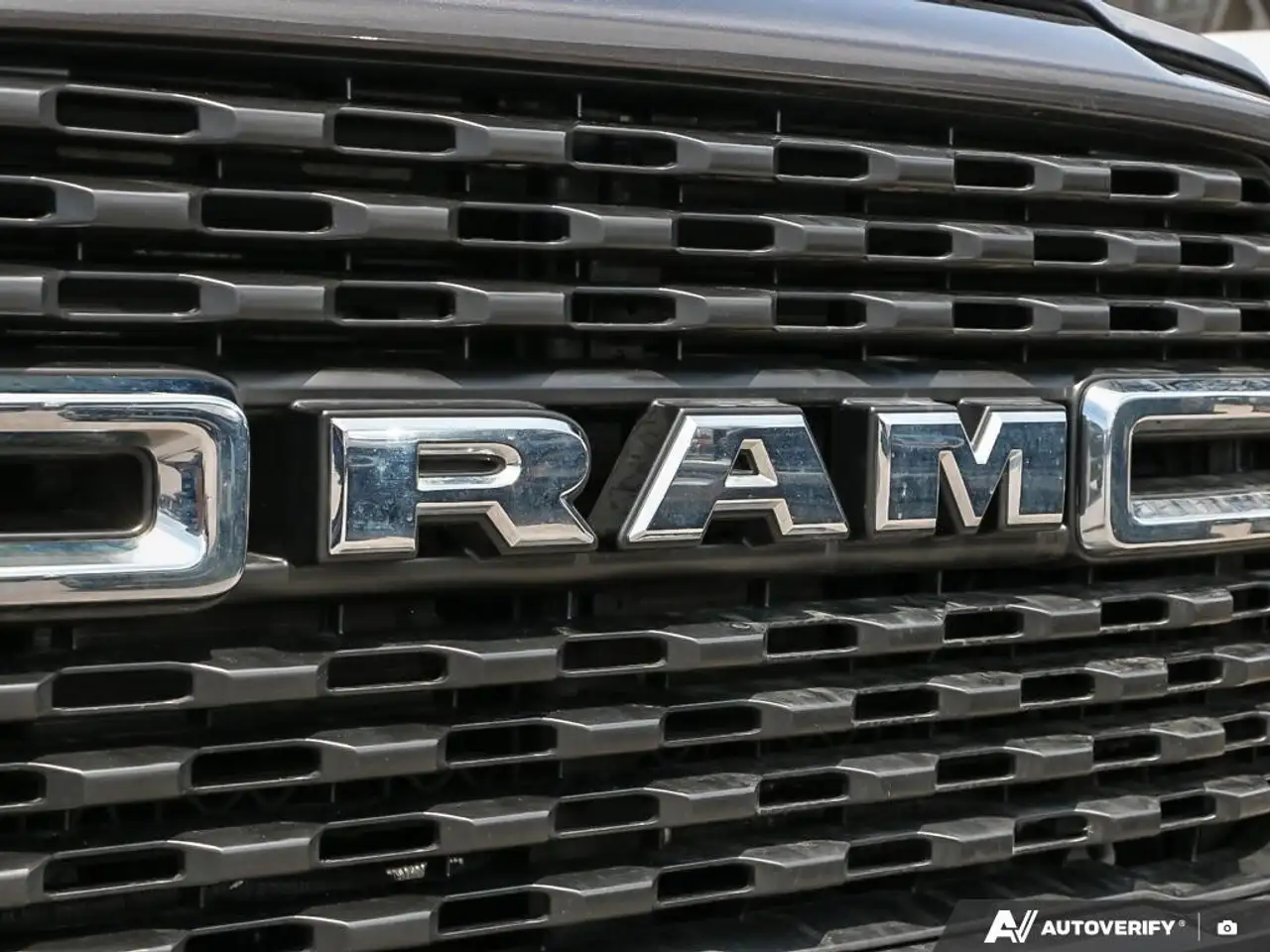 RAM 2500 снимка RAM 2500