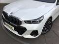 BMW 520 i Touring M SPORT+STANDHZ+PANO+AHK+PAP+DAP+SITZBEL Weiß - thumbnail 3