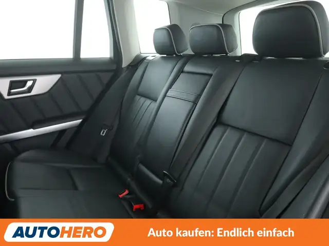 Mercedes-Benz GLK view 14
