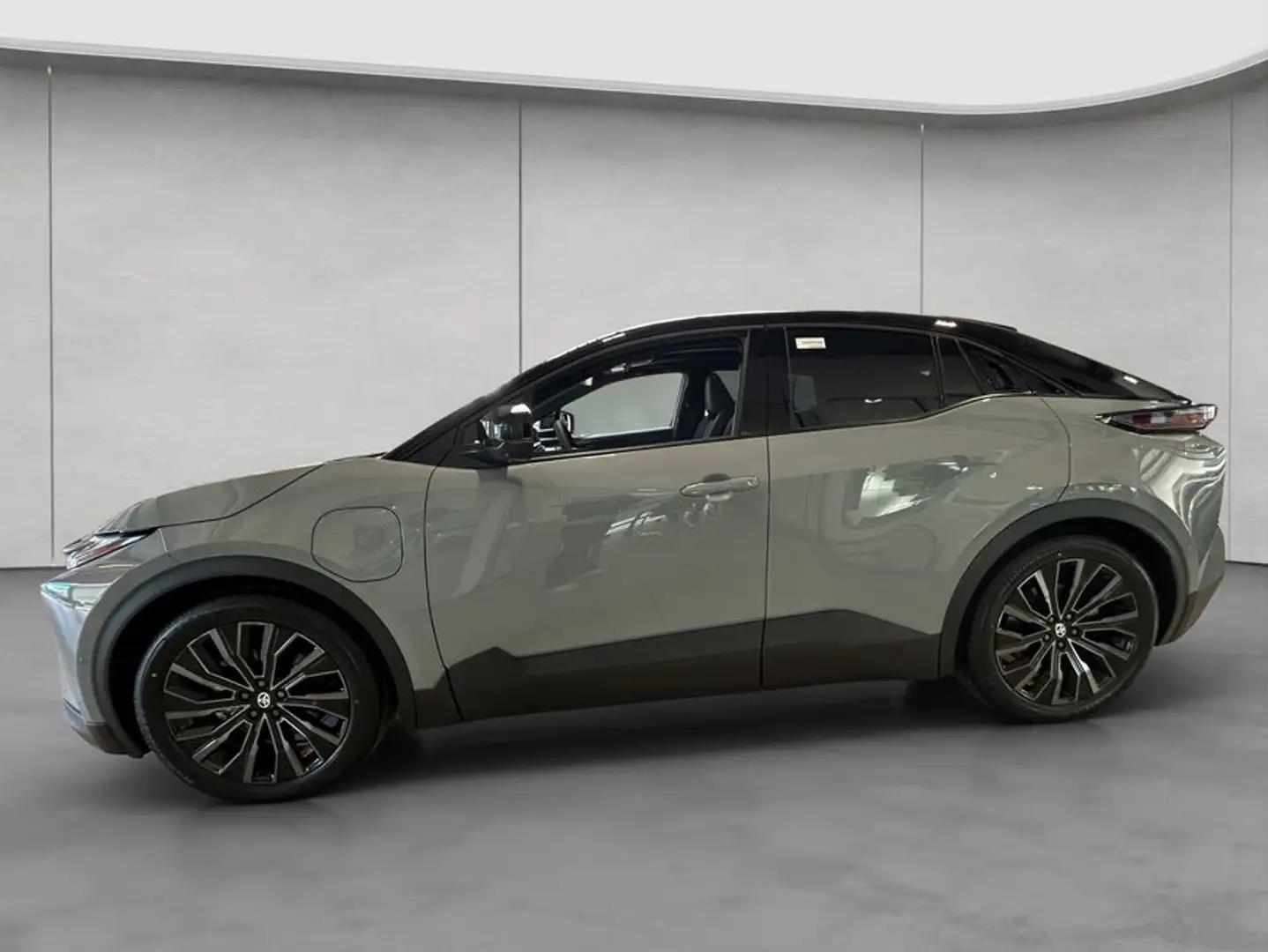 Toyota C-HR+ + AWD Lounge 77 kWh 343 PS inkl. Winterkomplet Gris - 2