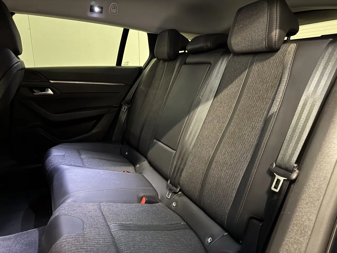 Peugeot 508 SW 1.2 Benzine Autom. Airco GPS -Topstaat!, миниатюра 10