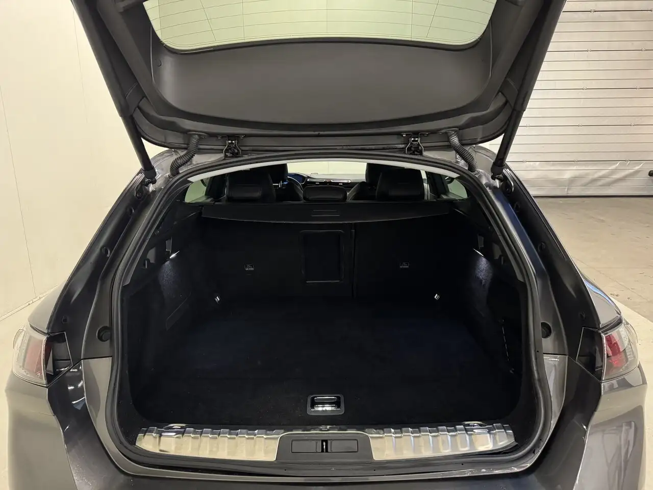 Peugeot 508 SW 1.2 Benzine Autom. Airco GPS -Topstaat!, миниатюра 22