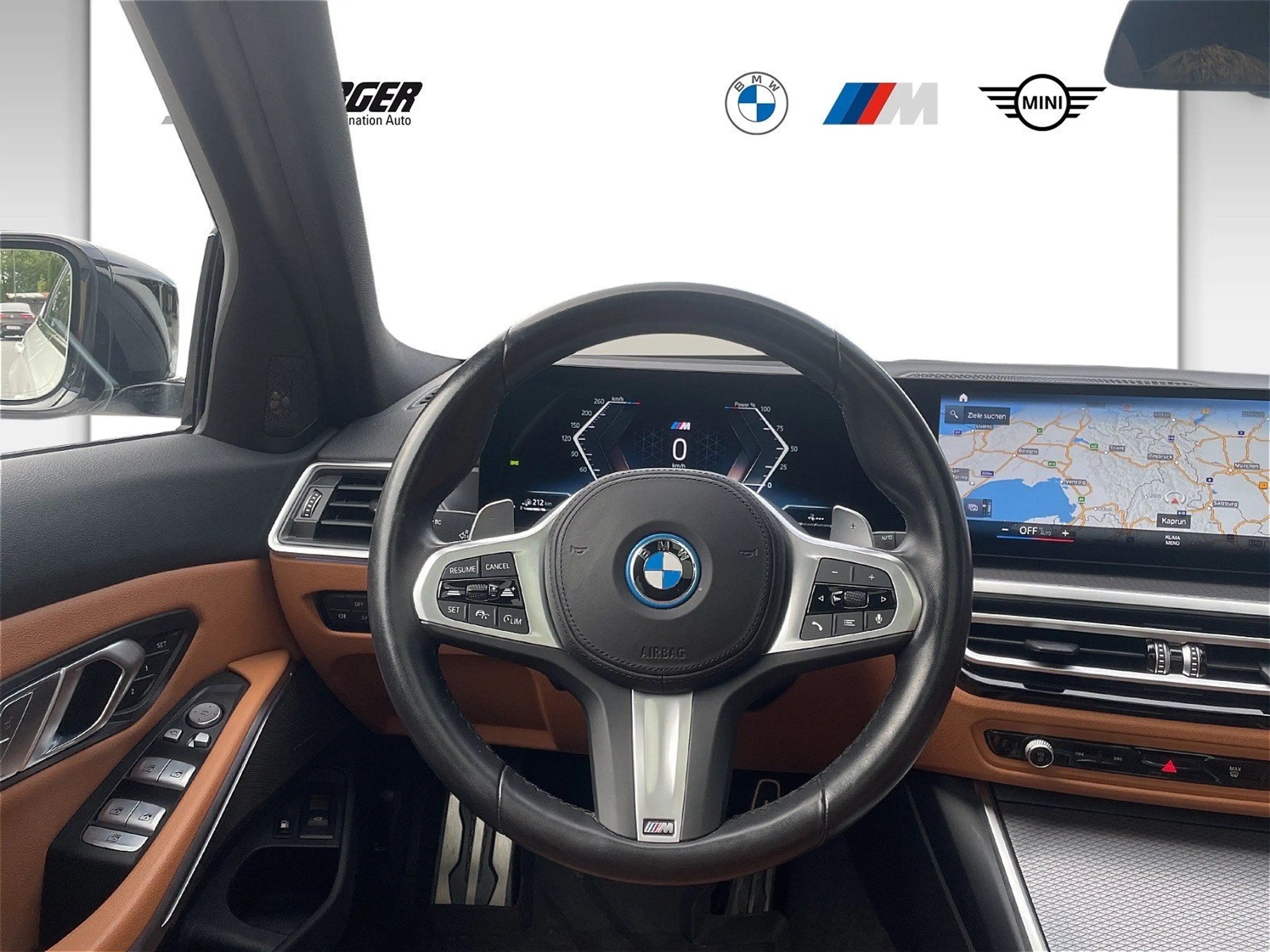 BMW 330 e xDrive Touring G21 XB1 — photo 9