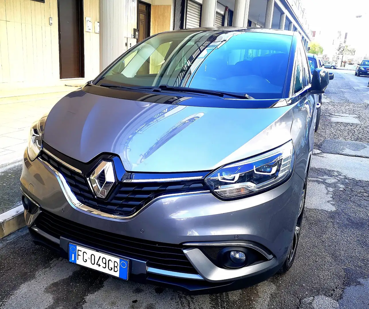 Renault Scenic 1.5 dci energy Bose 110cv edc - 2