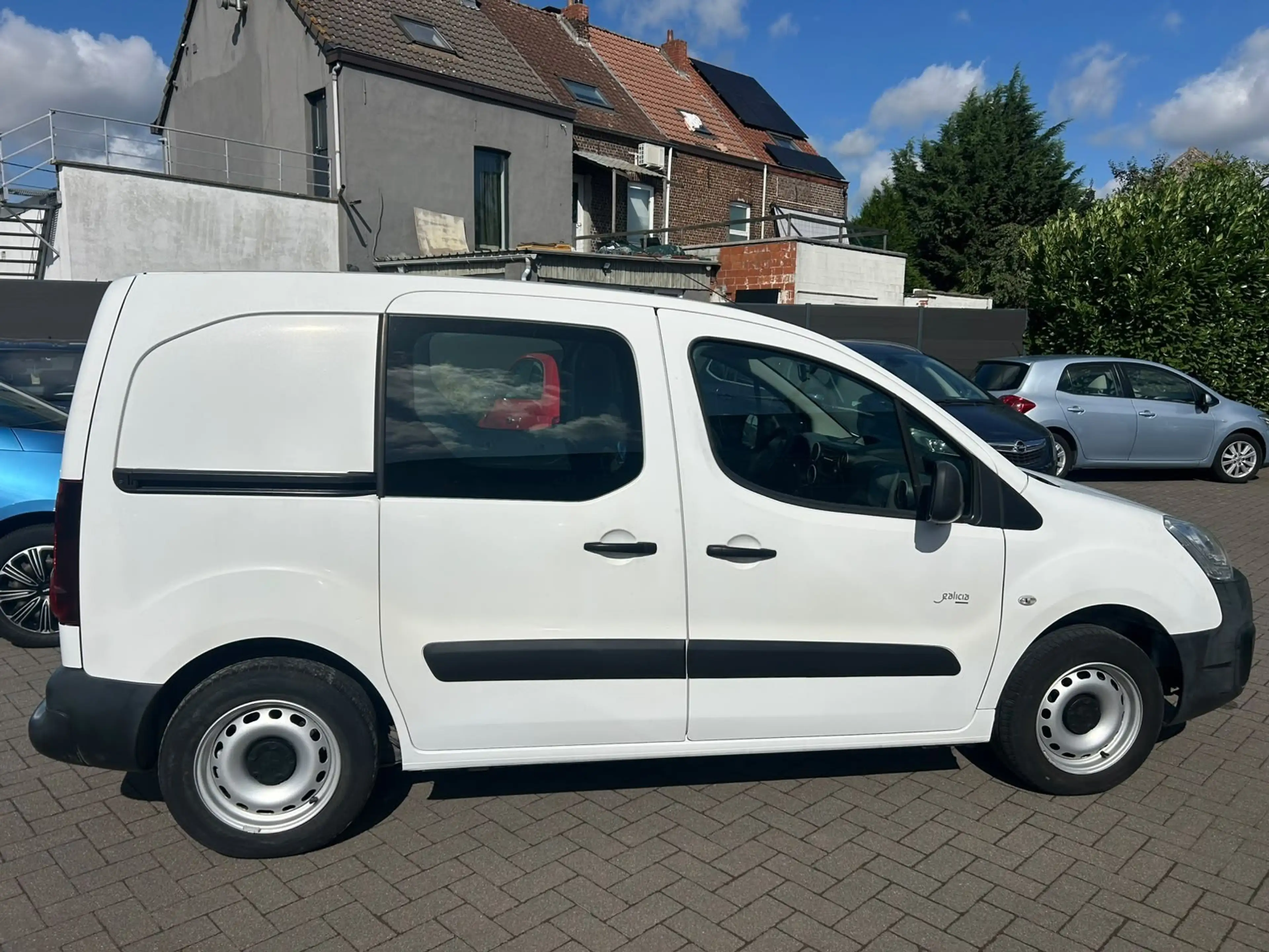 Peugeot Partner Partner Tepee 1.6i Access — photo 5