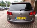 Volkswagen Touareg 4.2 V8 FSI Automaat / leder / Navi / Schuifdak / S Gris - thumbnail 9