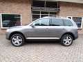 Volkswagen Touareg 4.2 V8 FSI Automaat / leder / Navi / Schuifdak / S Gris - thumbnail 2