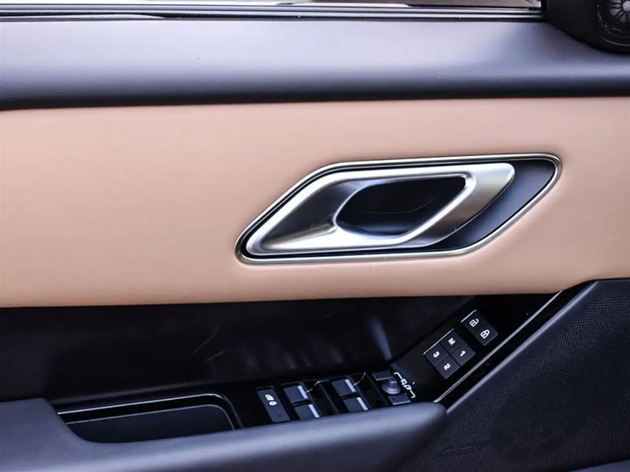 Land Rover Range Rover Velar fotografie Land Rover Range Rover Velar