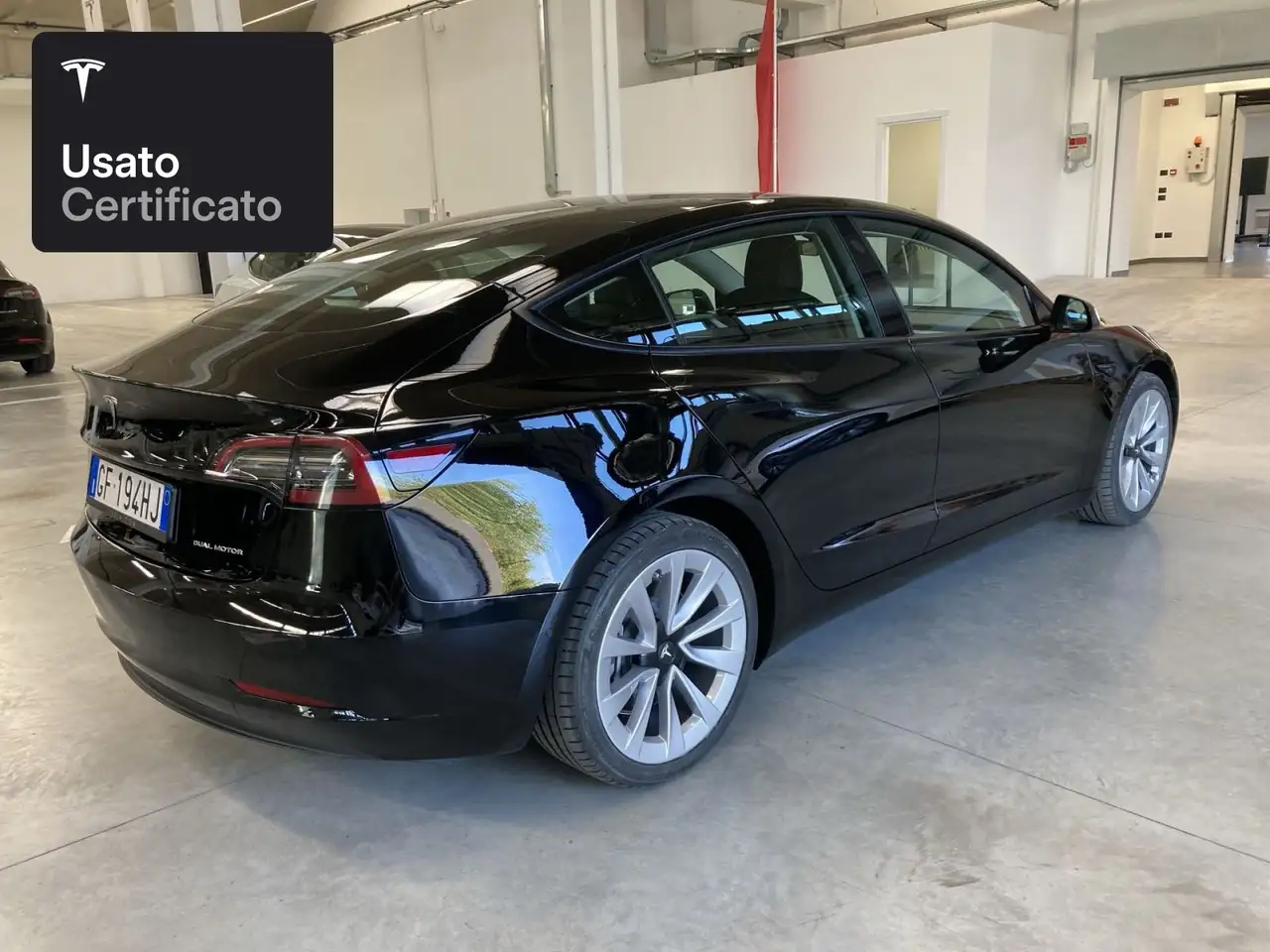 2021 Tesla Model 3 Long Range AWD, photograph 9