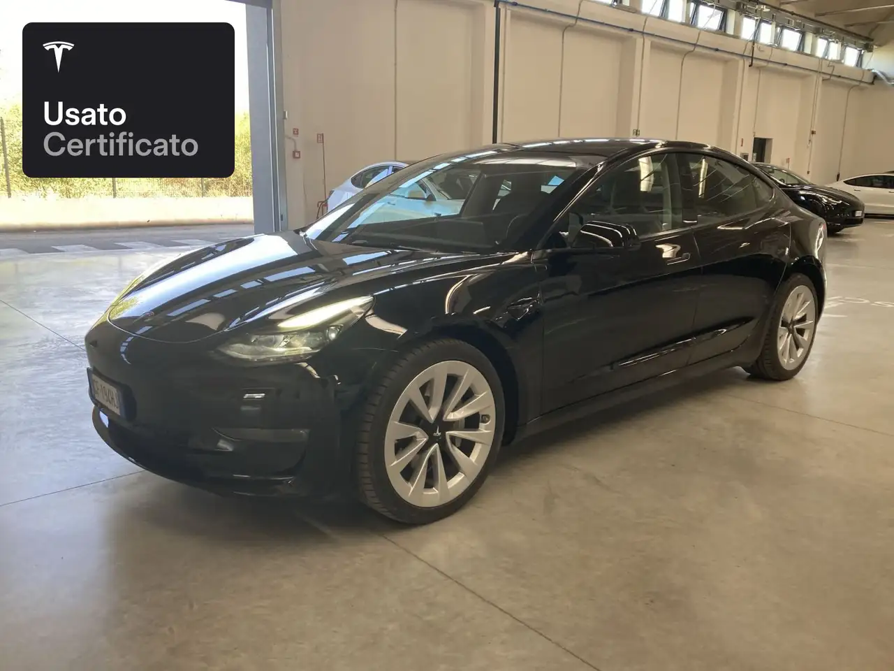 2021 Tesla Model 3 Long Range AWD, photograph 2