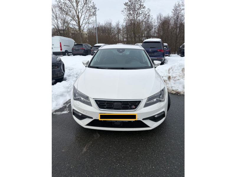 SEAT Leon .