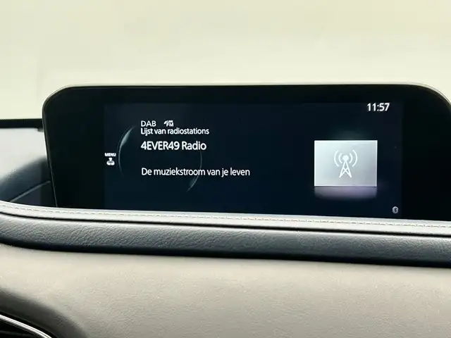 Mazda CX-30 view 9