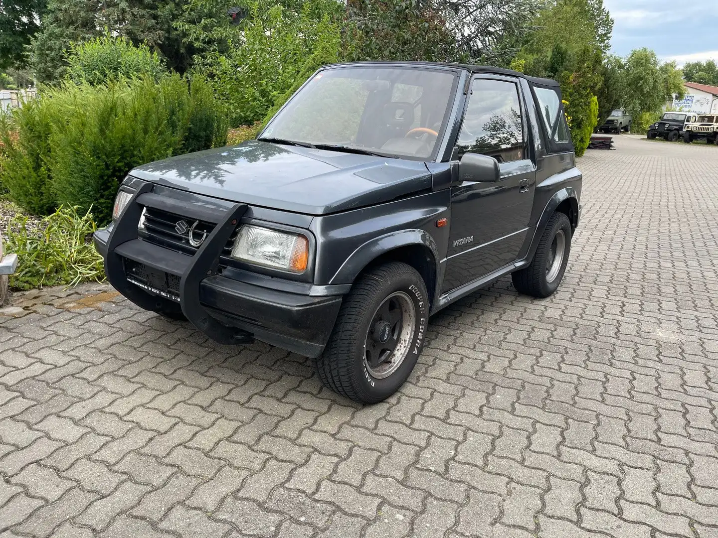 Suzuki Vitara 1.6 Cabrio Automatik Powerpack Negro - 1