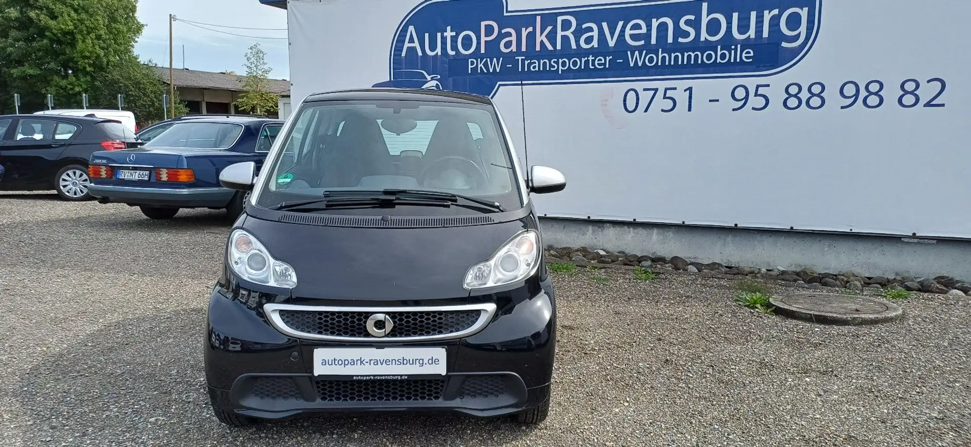 smart forTwo fortwo coupe Micro Hybrid Drive 52kW Schwarz - 2
