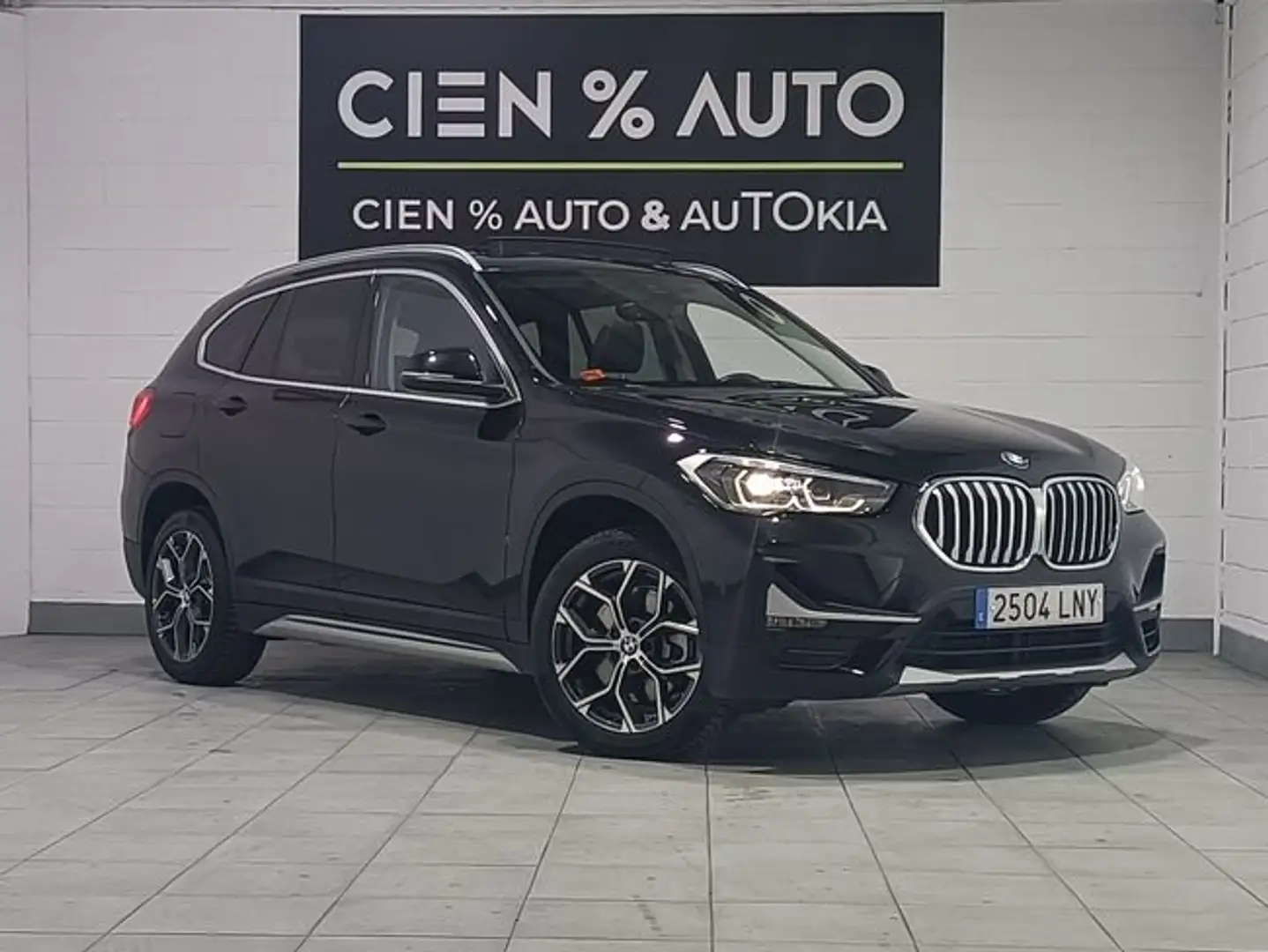 BMW X1 sDrive20i DCT Negro - 2