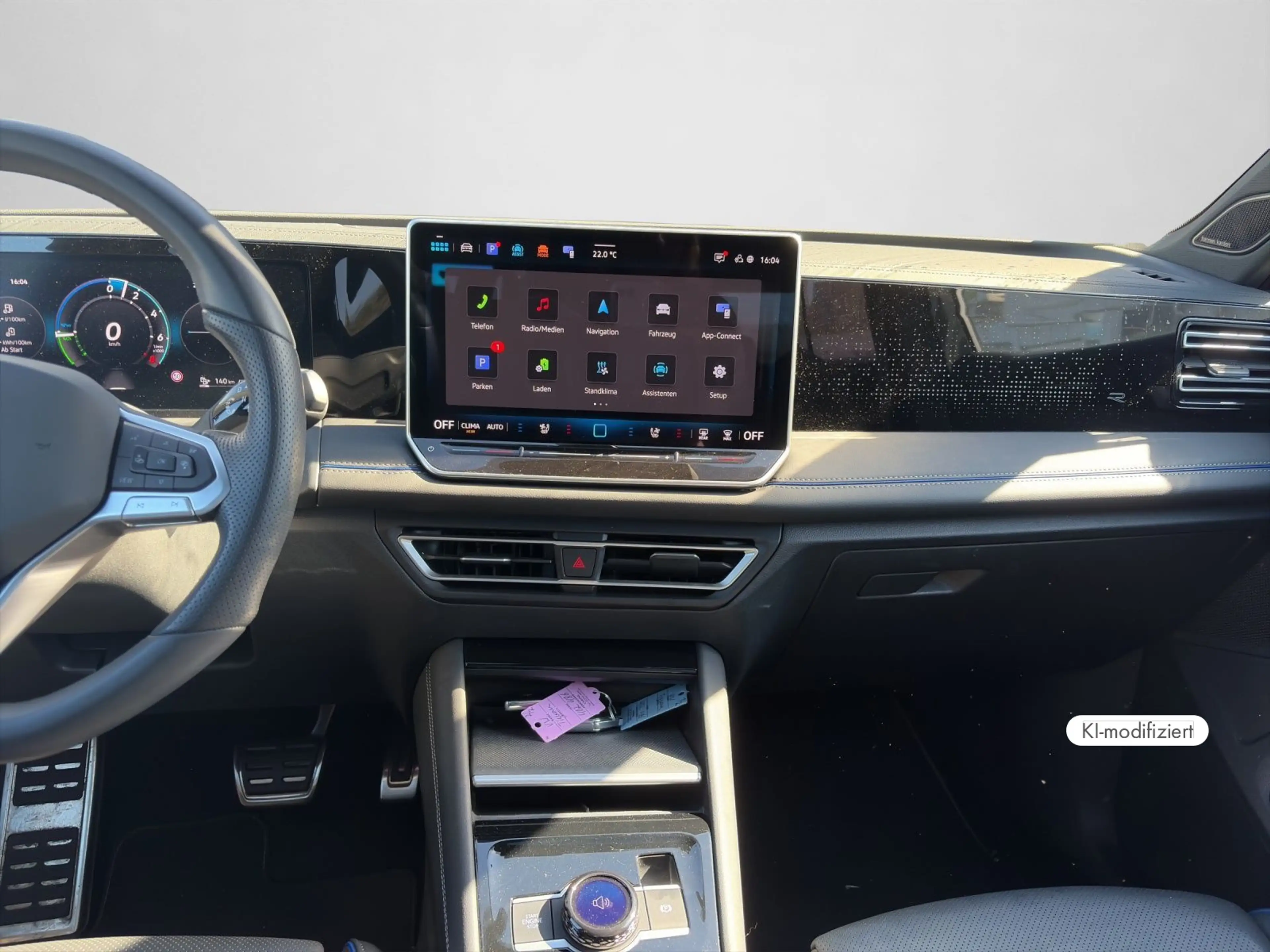 Volkswagen Tiguan R-Line R-Line 1.5 TSI DSG AHK PANO MATRIX — photo 11
