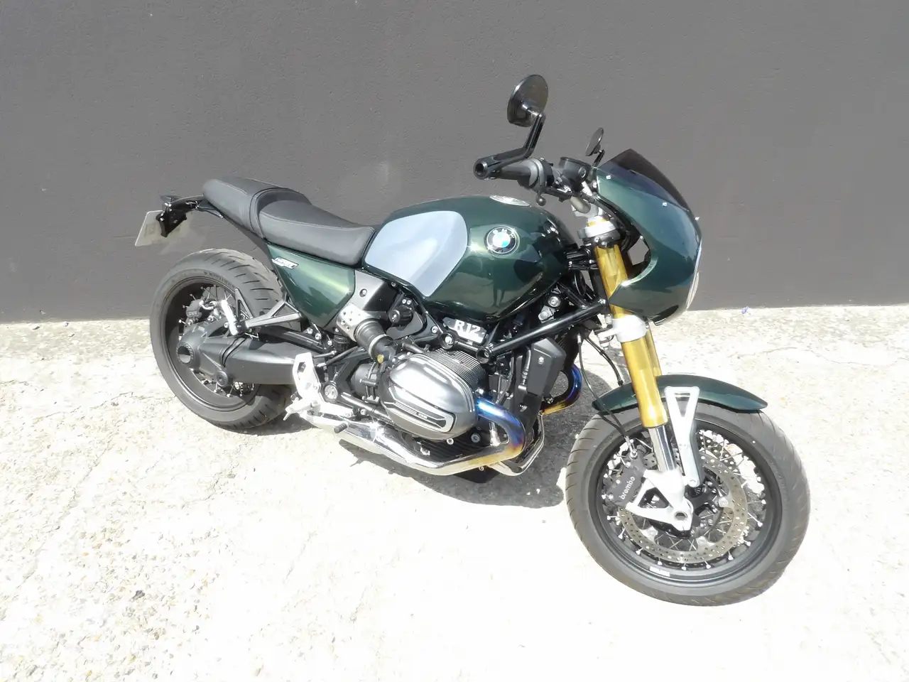 BMW R 12