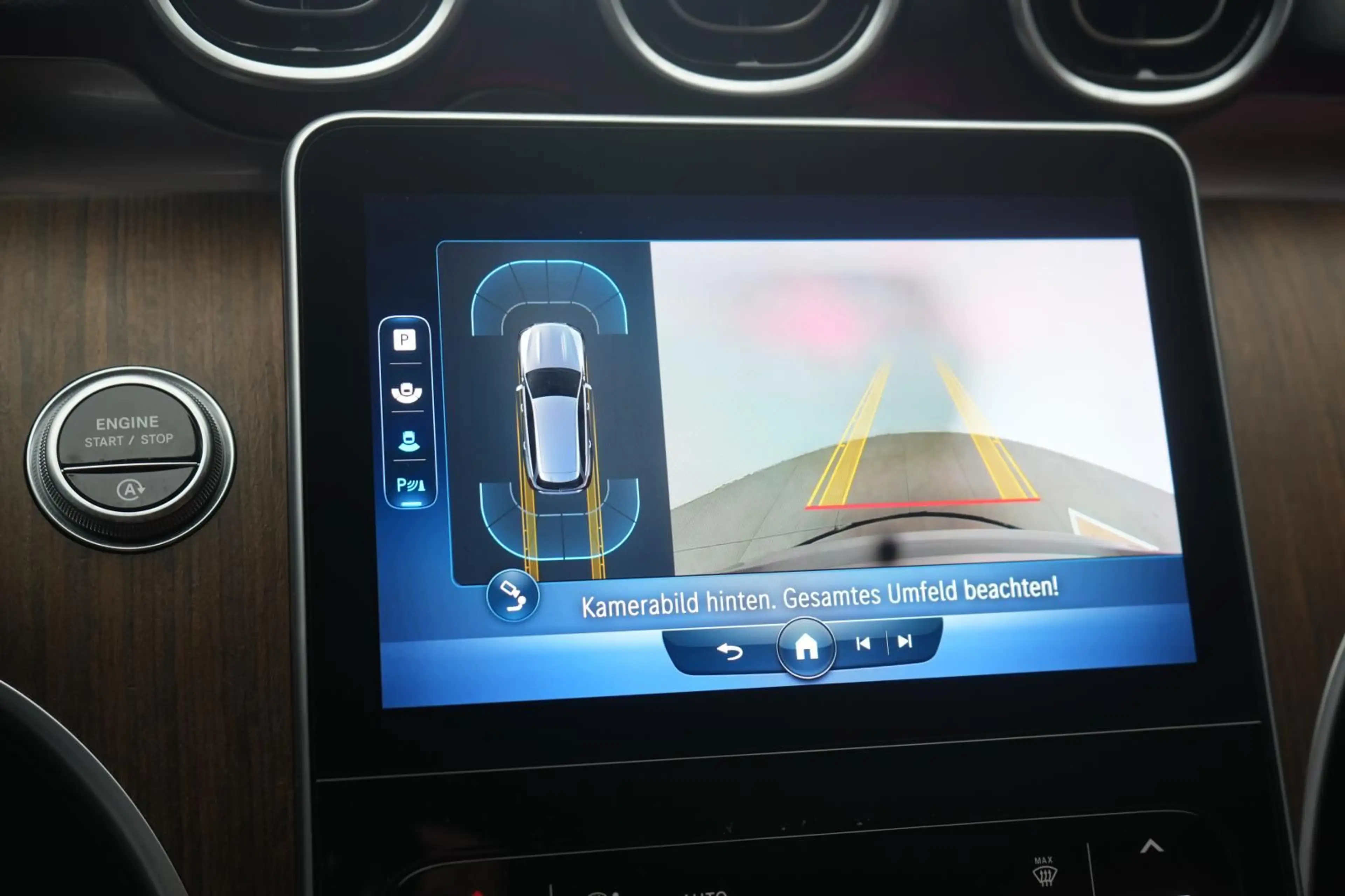 Mercedes-Benz C 300 d T 9G-TRONIC Avantgarde Leder/Temp/Kamera — photo 14