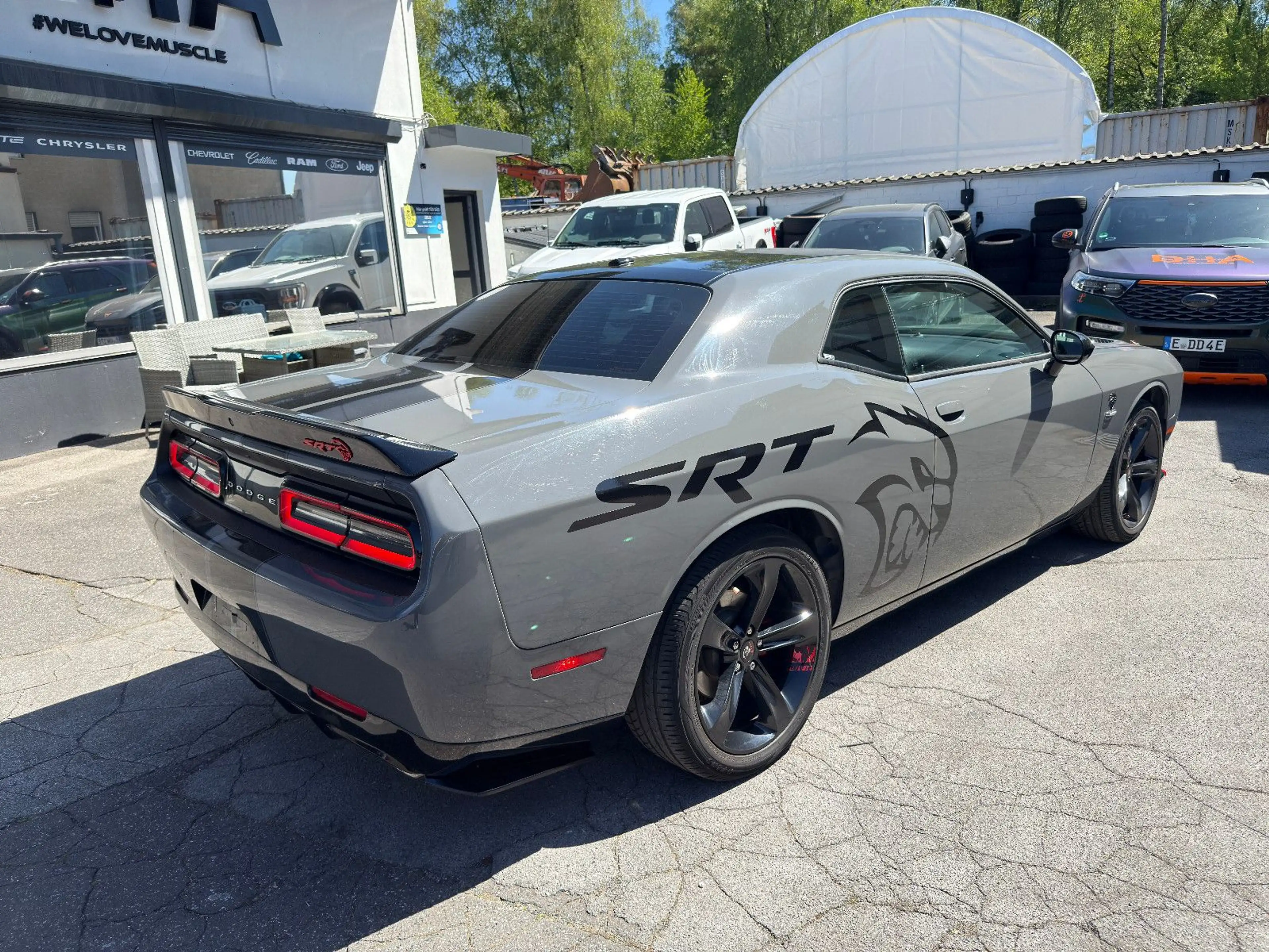 Dodge Challenger 5.7 V8 HEMI*LEDER*K&N*TÜV*SERVICE — photo 5
