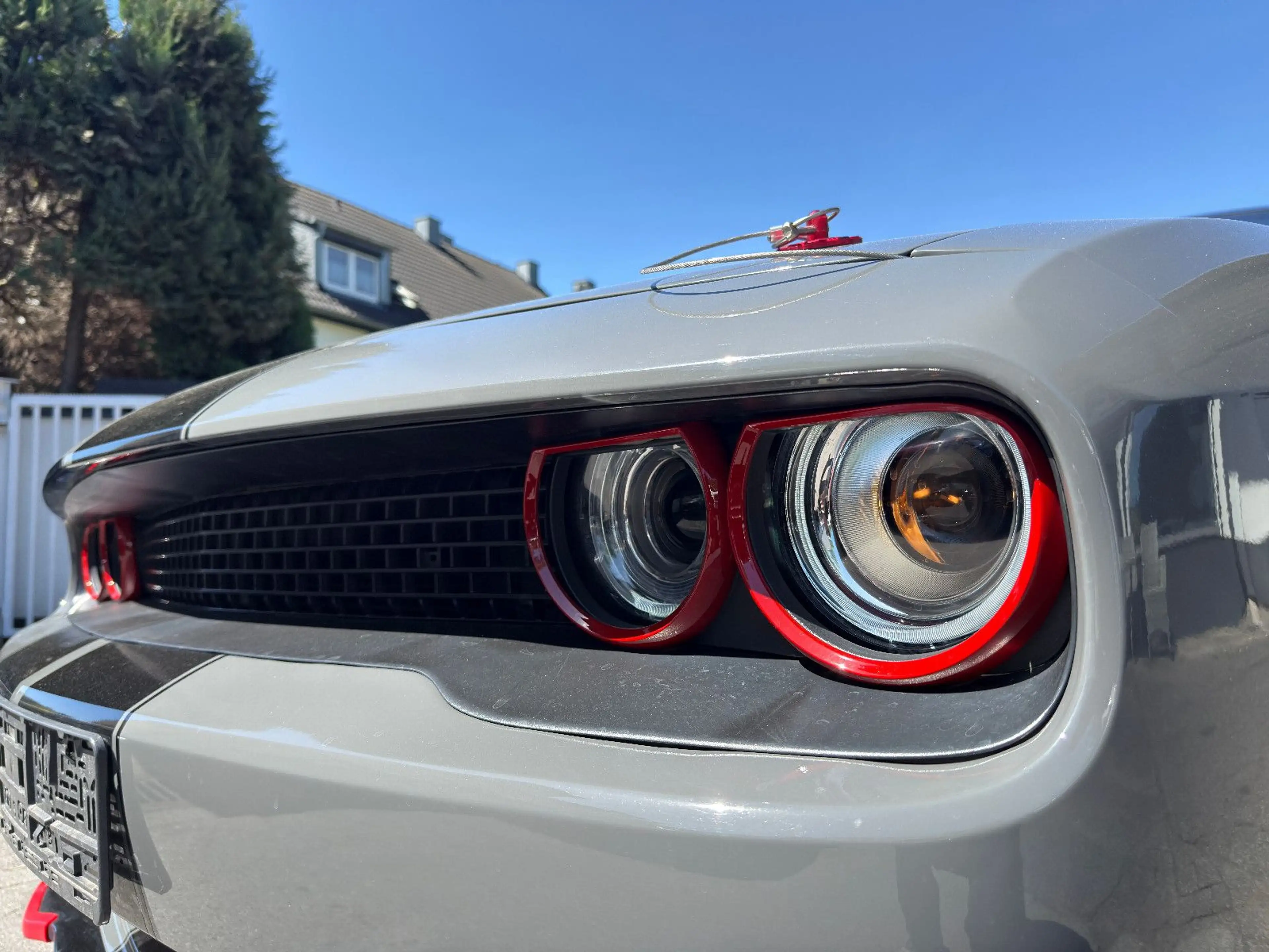 Dodge Challenger 5.7 V8 HEMI*LEDER*K&N*TÜV*SERVICE — photo 14