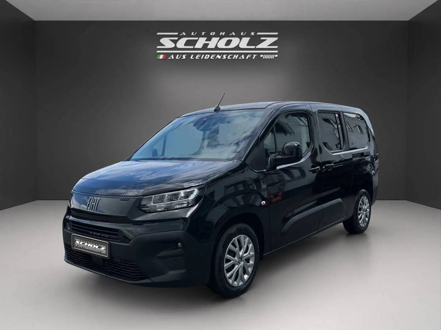 Fiat Doblo Serie 2 Combi N1 L2 1.5L 130 PS AT 8 Schwarz - 1