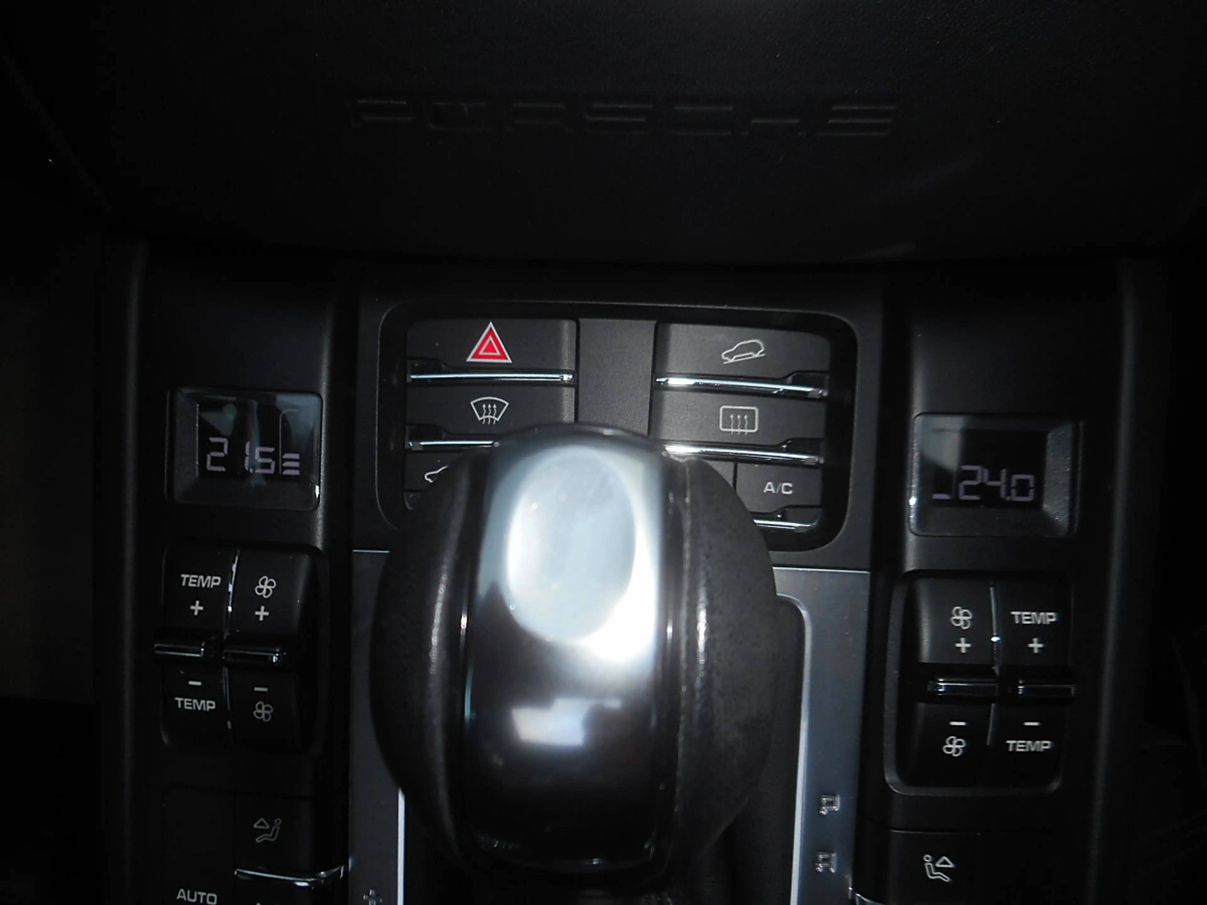 Porsche Macan S 3,0 21 Zoll Räder — photo 15