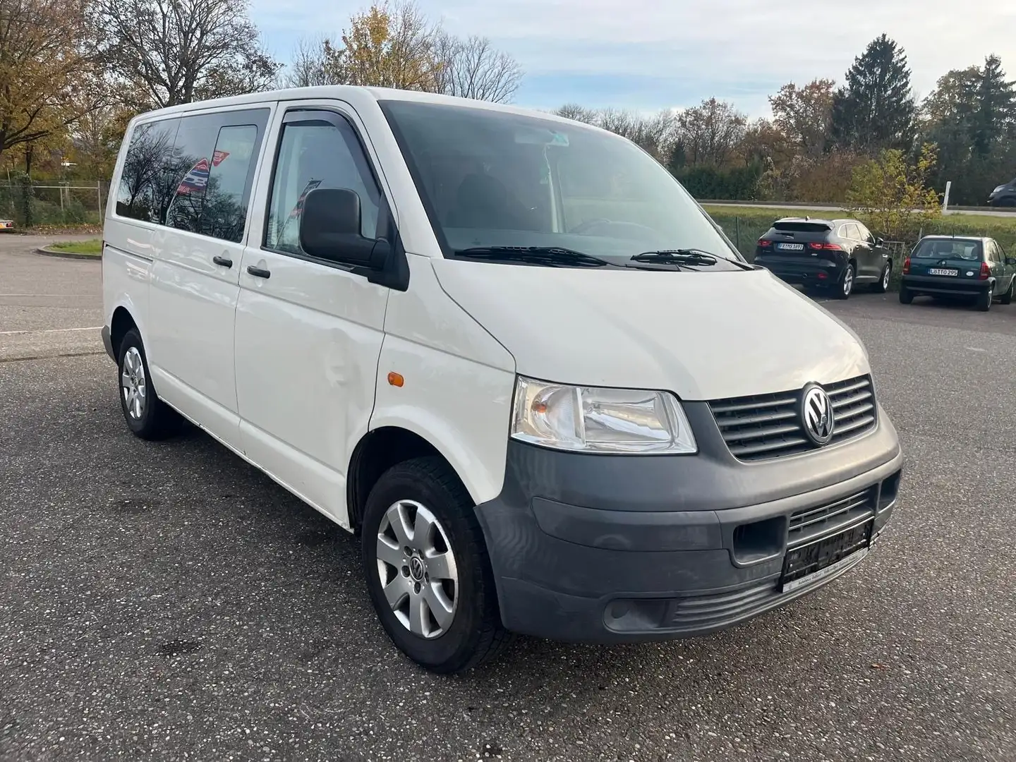 Volkswagen T5 Transporter Kasten-Kombi 9 Sizter Klima Weiß - 1