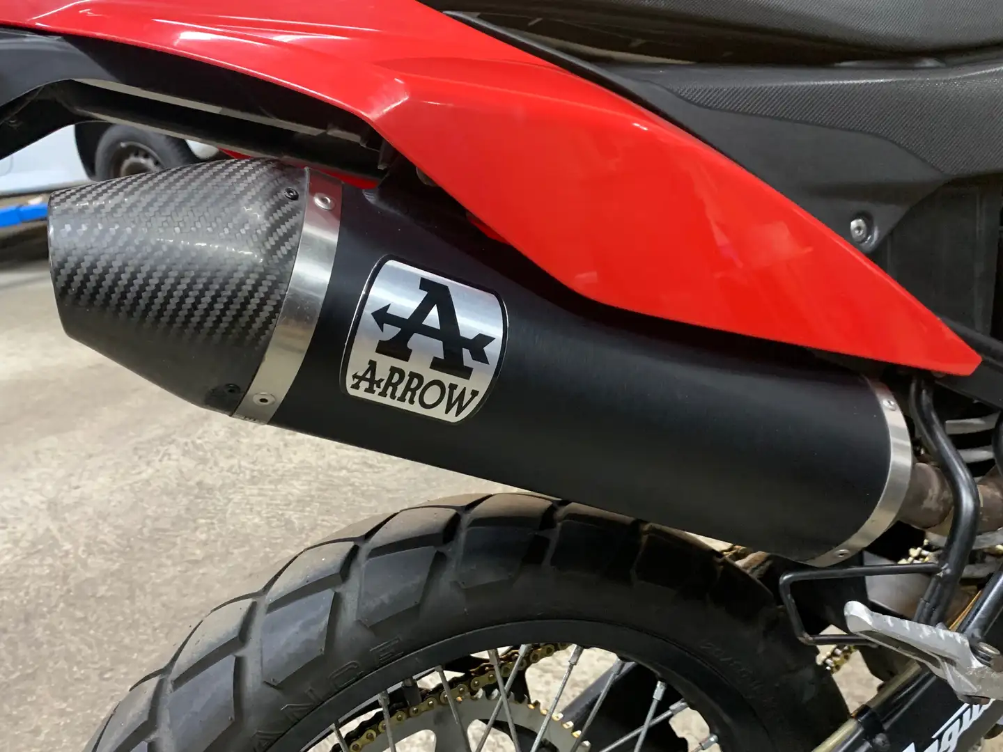 Malaguti XTM mit Arrow Sportauspuff Roşu - 2
