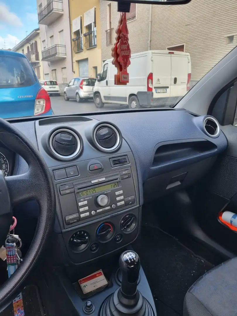 Ford Fiesta Fiesta V 2006 5p 1.4 tdci Plus Lilla - 2