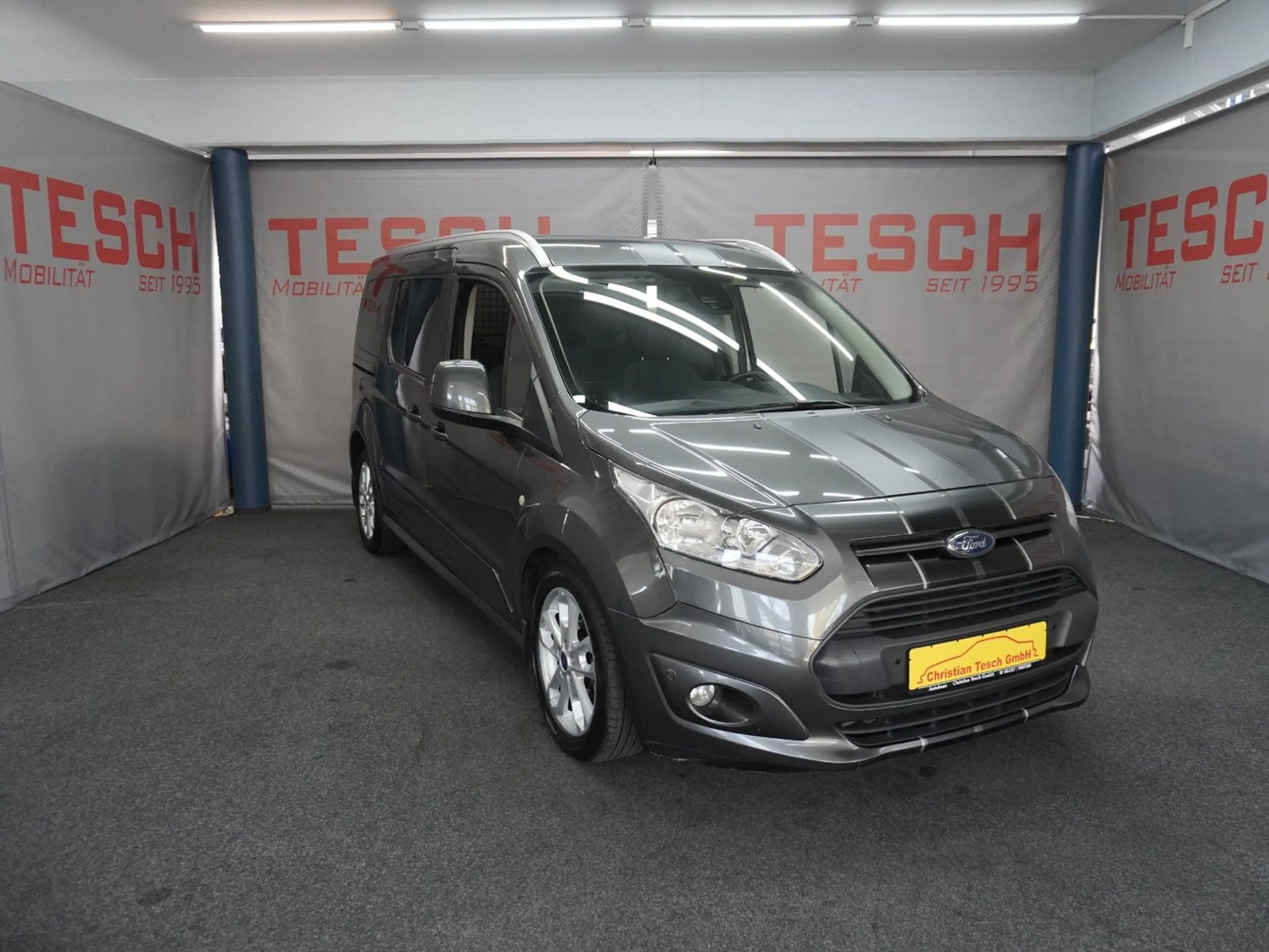 Ford Grand Tourneo Connect Titanium | Panorama | AHK — photo 3
