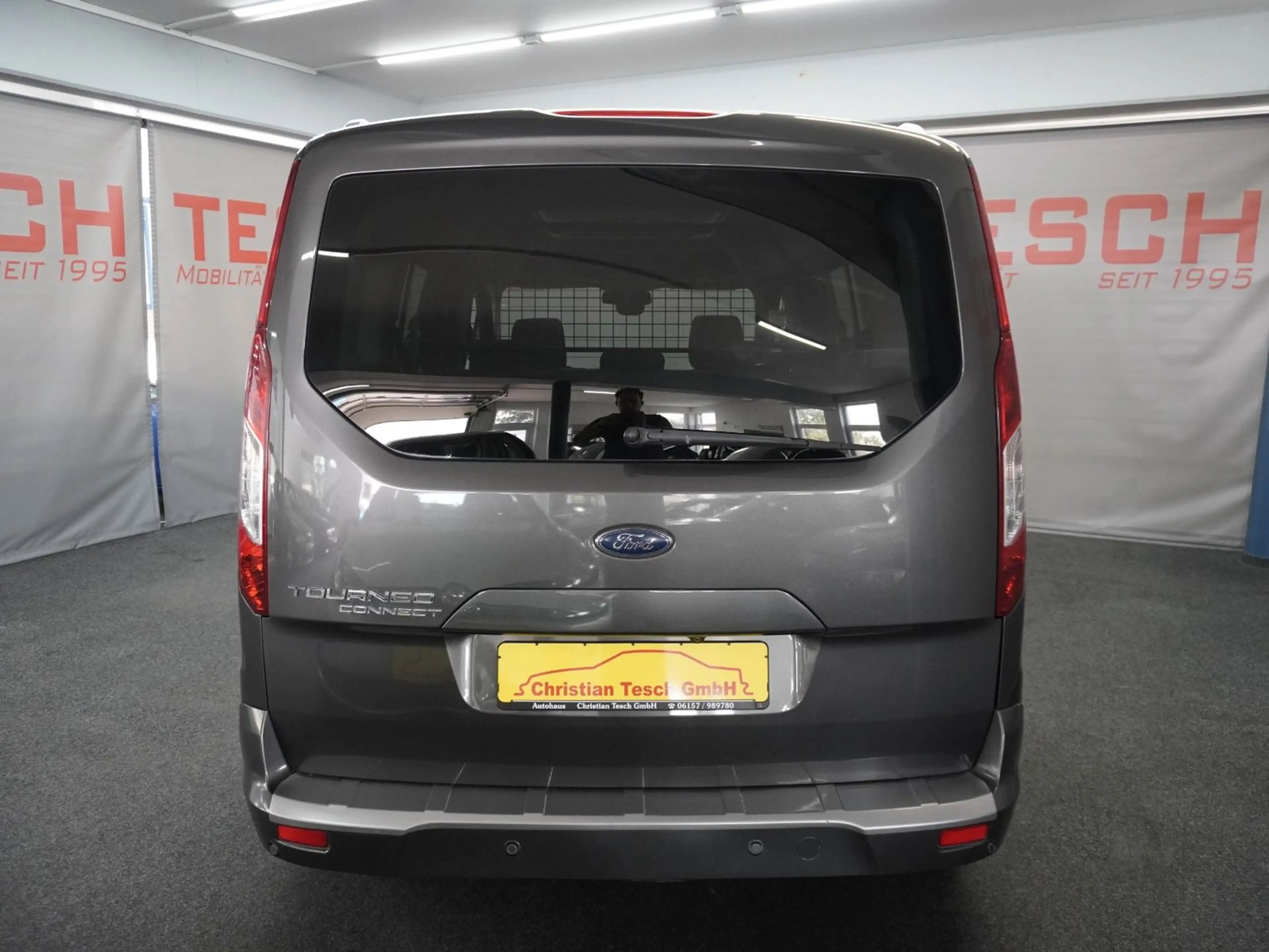 Ford Grand Tourneo Connect Titanium | Panorama | AHK — photo 6