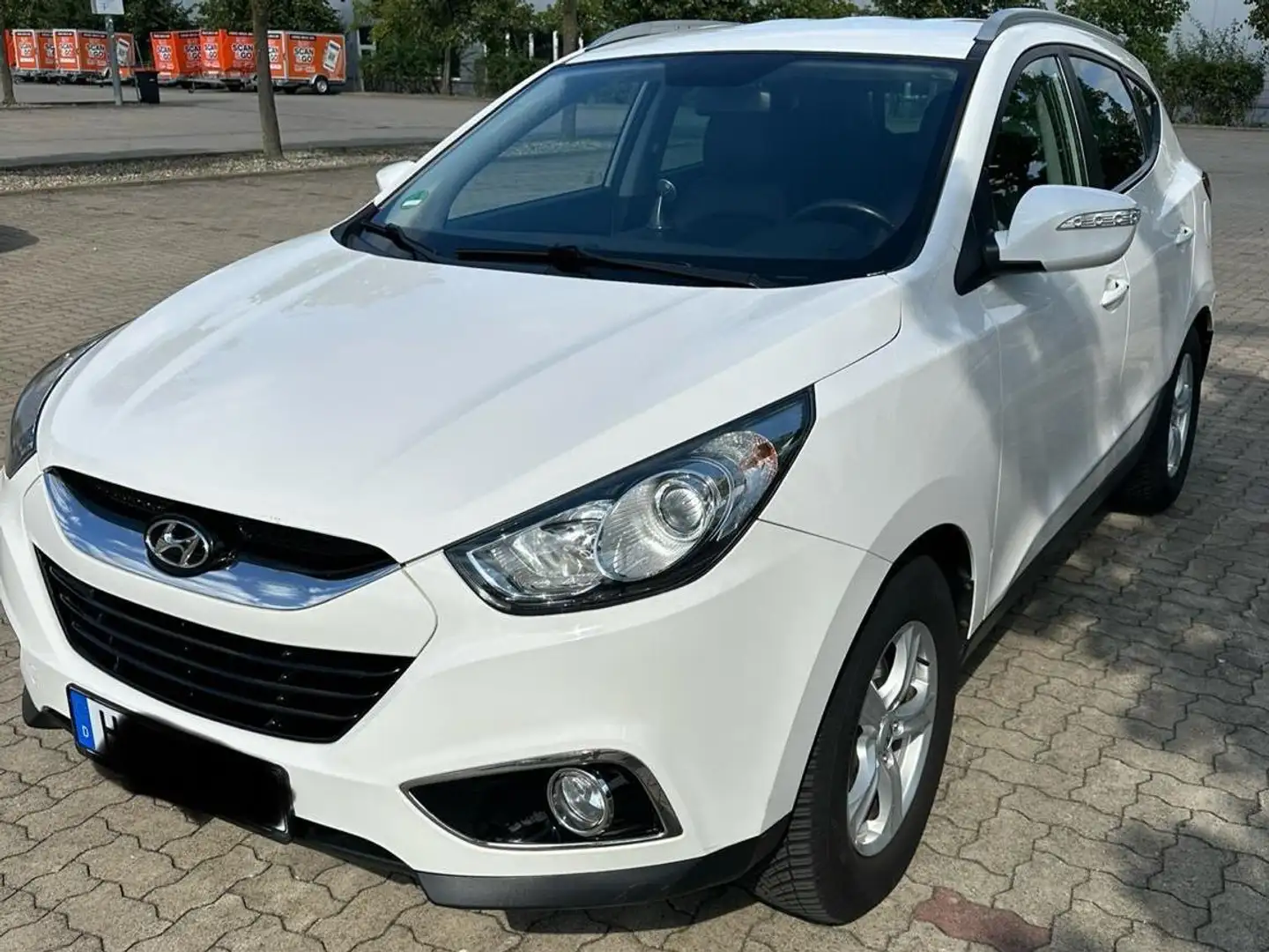 Hyundai iX35 ix35 2.0 CRDi 4WD Automatik Style Weiß - 1