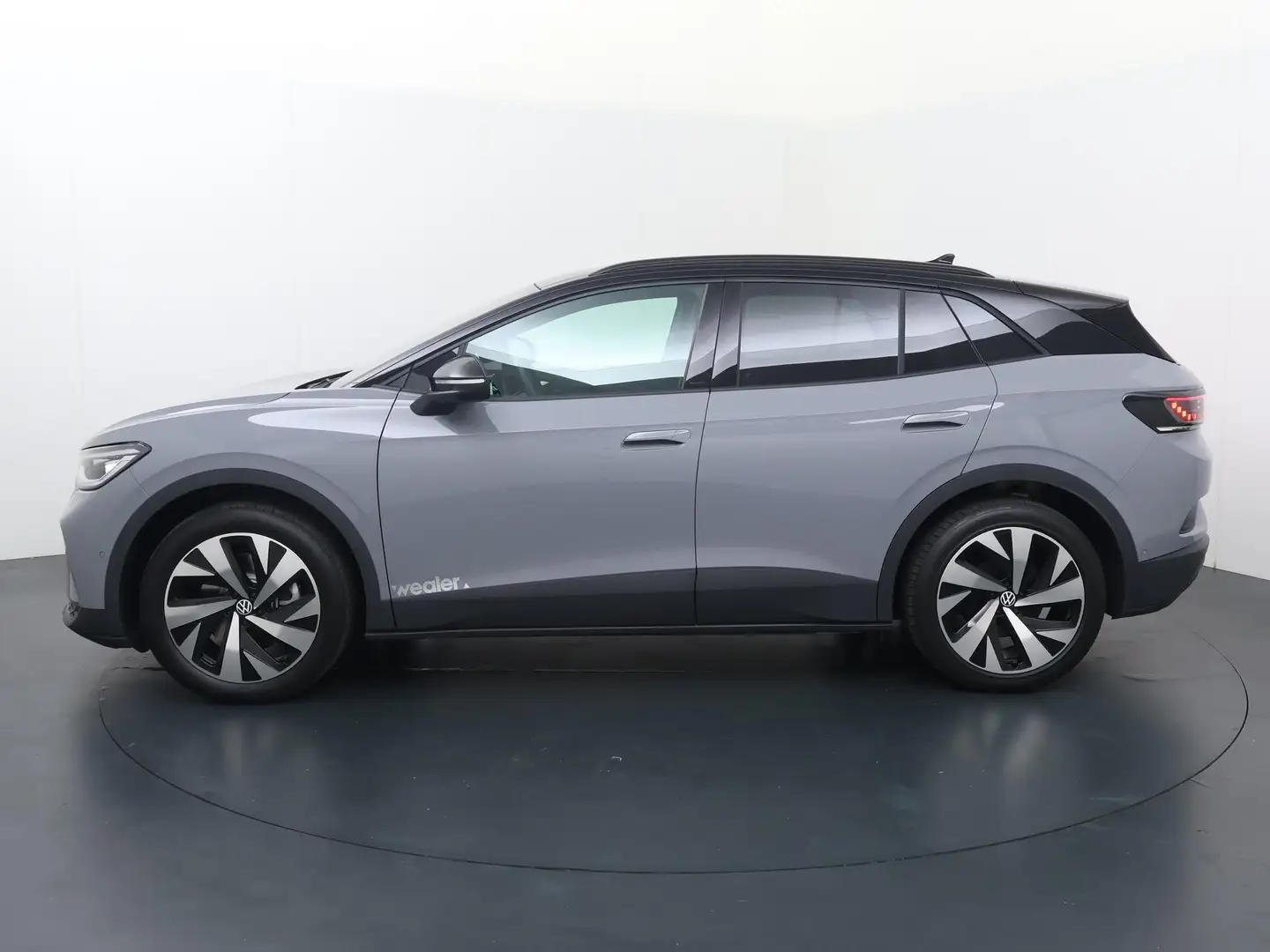 Volkswagen ID.4 Pro Limited Edition 77kWh 286pk aut. elektrisch | Grijs - 2
