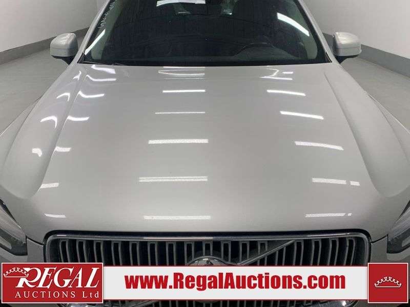 2016 Volvo XC90 T6 INSCRIPTION thumb 32